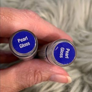 Pearl gloss